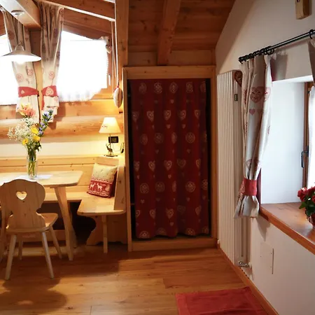 Aparthotel Cozy Apartment Near The Colosseum Central Rome Rom